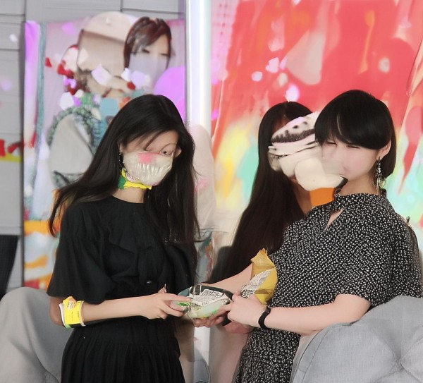 传统千字文在现代韵律中的欧楷演绎,传统千字文在现代韵律中的欧楷演绎,书法,第1张